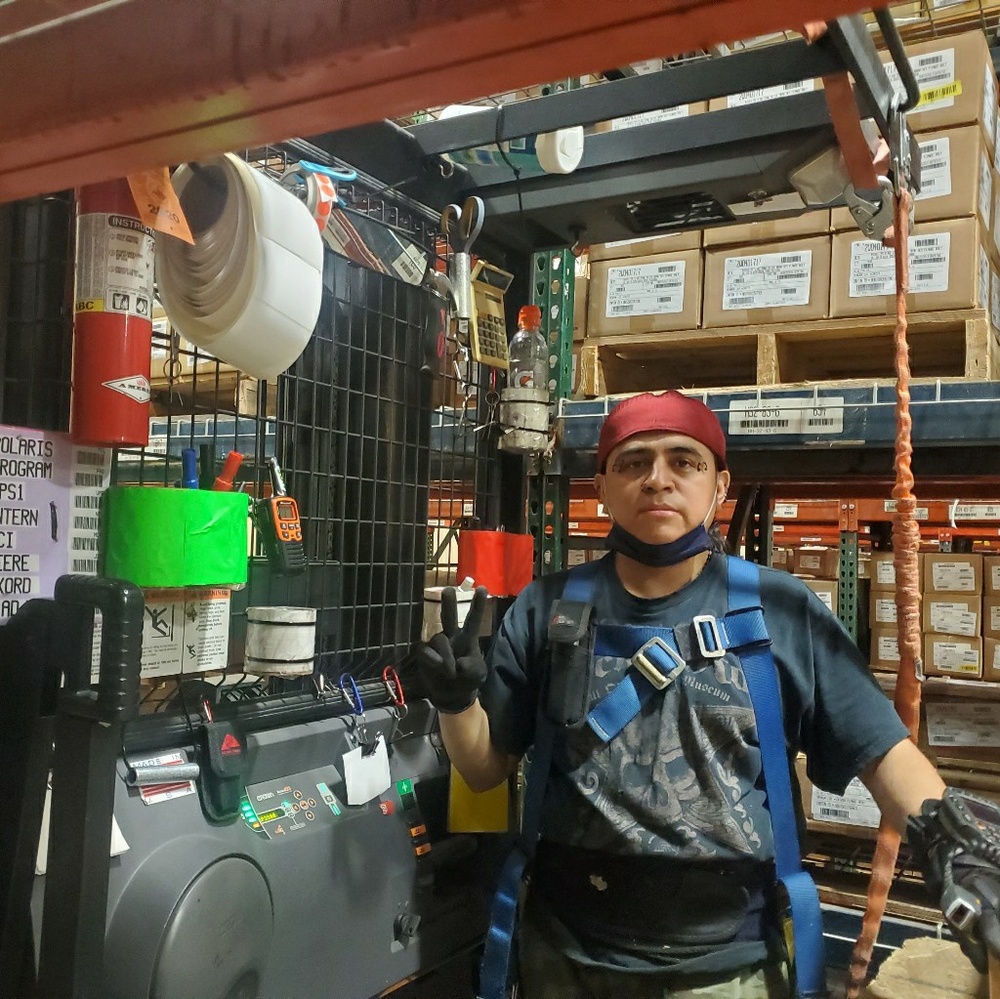 Meet your Posher, Antonio